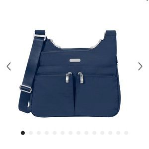 Baggalini Crossover Cross Body Bag Removable Wristlet Pacific Blue RFID Blockin